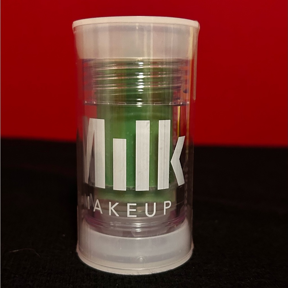 Milk Matcha Cleanser